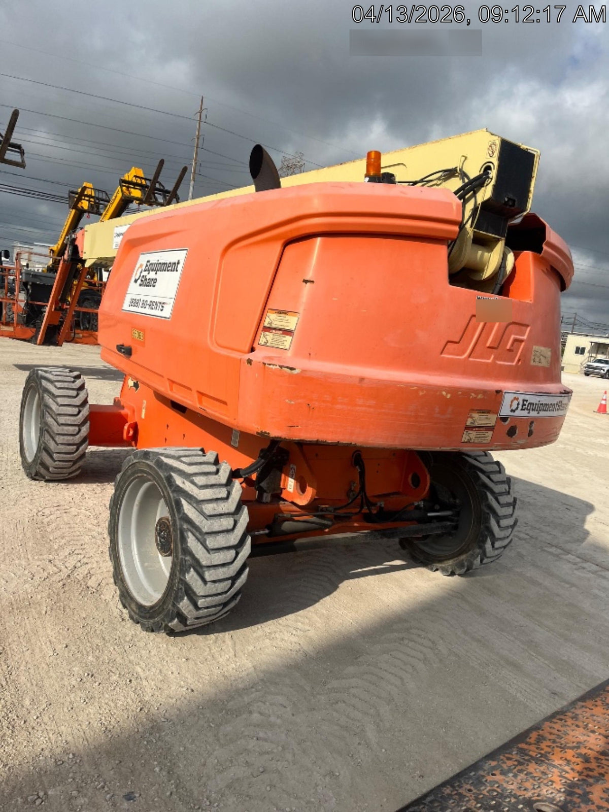 2019 JLG 660SJ