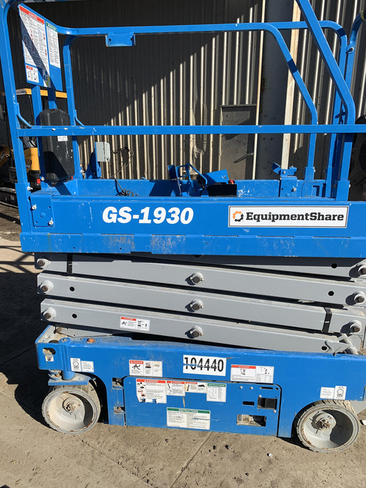 2020 Genie GS-1930 Fixed rails with chain entry gate - Pre A92.20