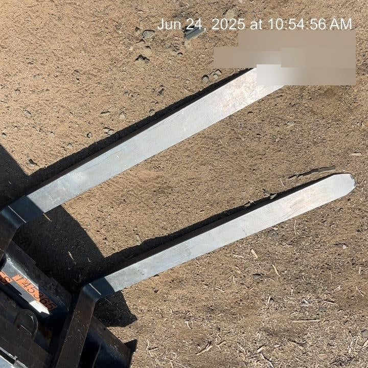2021 PALADIN 48" Pallet Forks - Paladin
