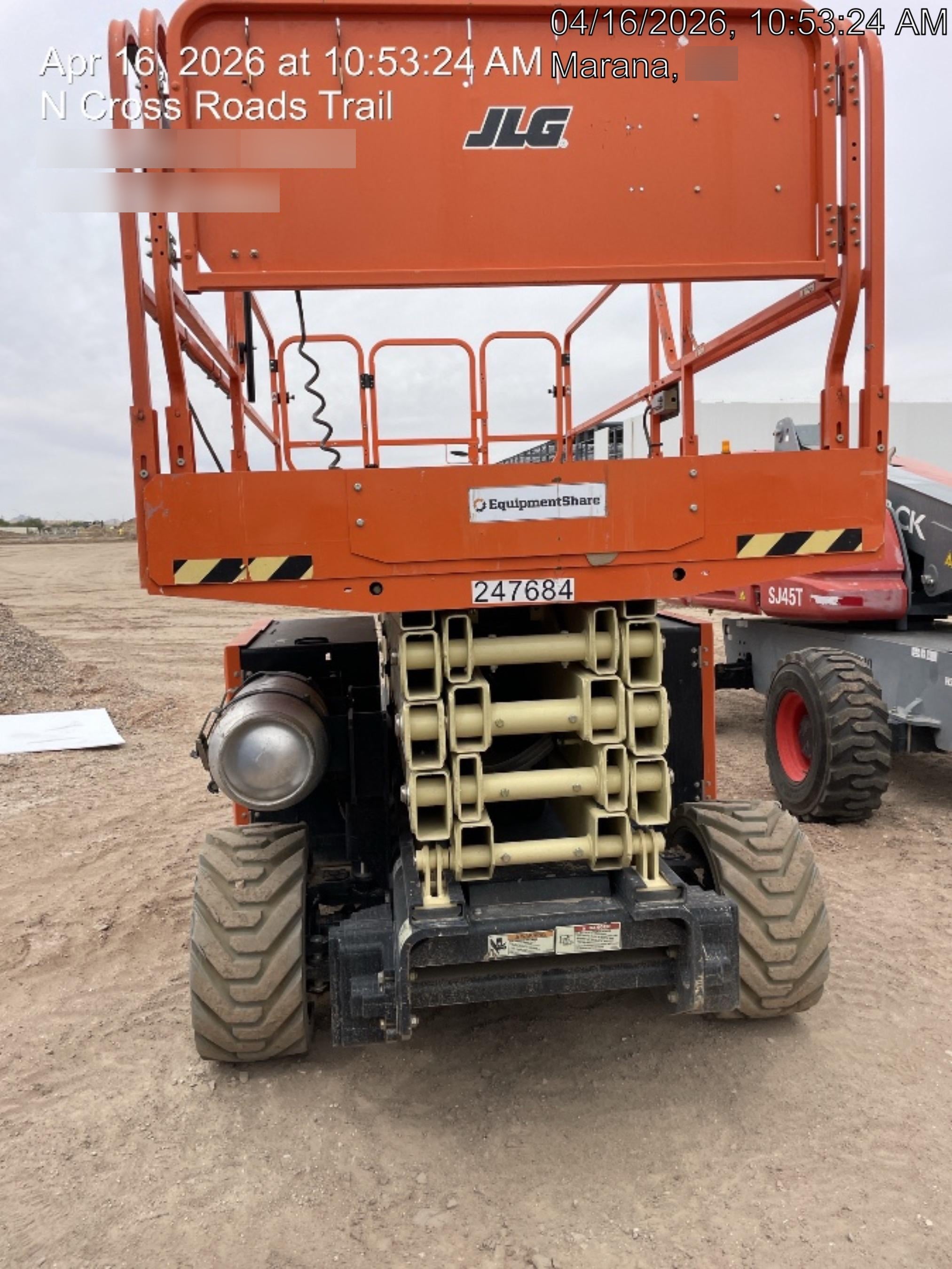 2022 JLG RT4069