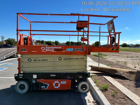 2022 JLG ES3246
