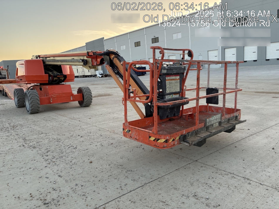 2022 JLG 660SJ