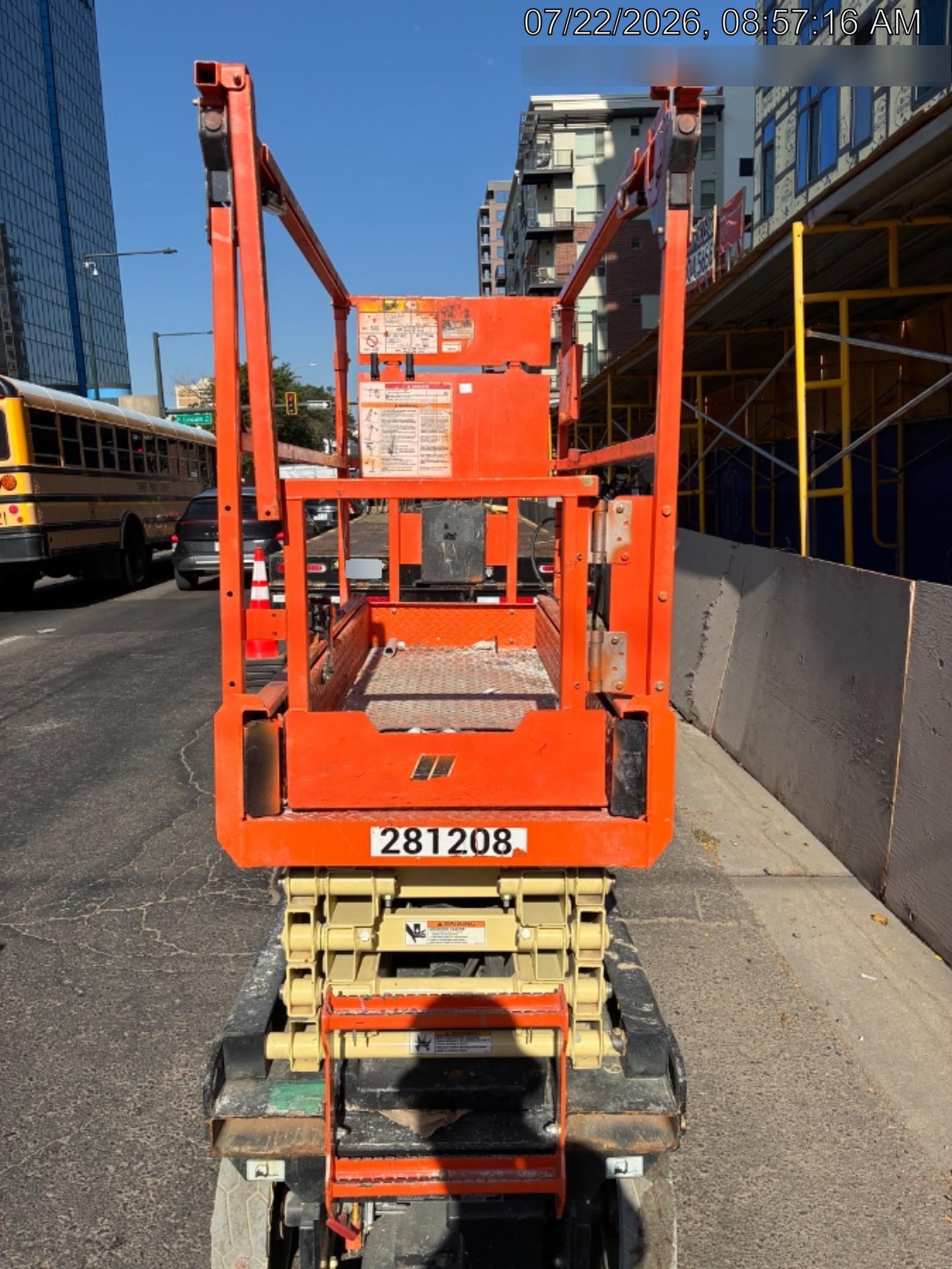 2022 JLG ES1932