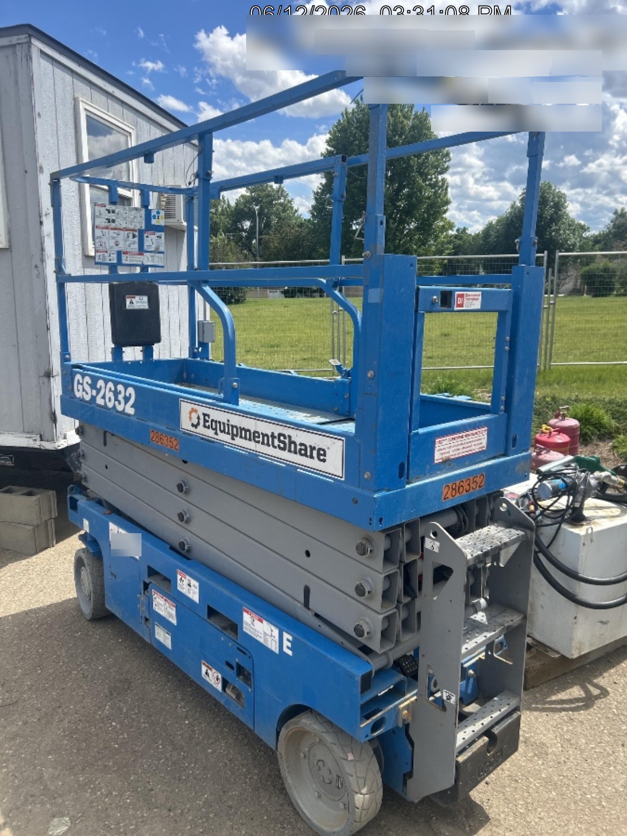 2022 GENIE GS-2632