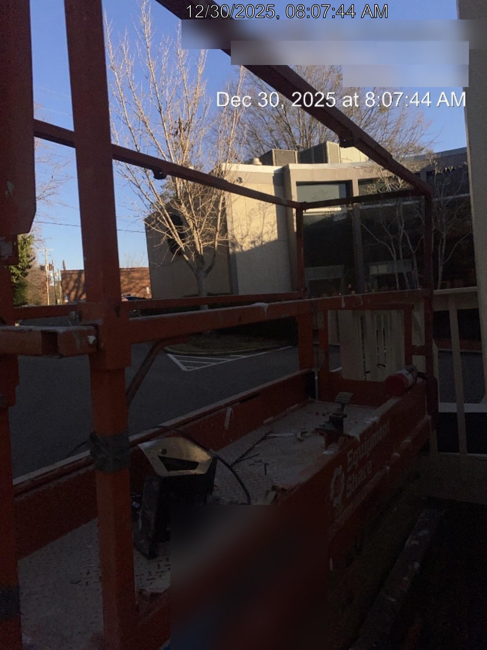 2022 JLG ES2632