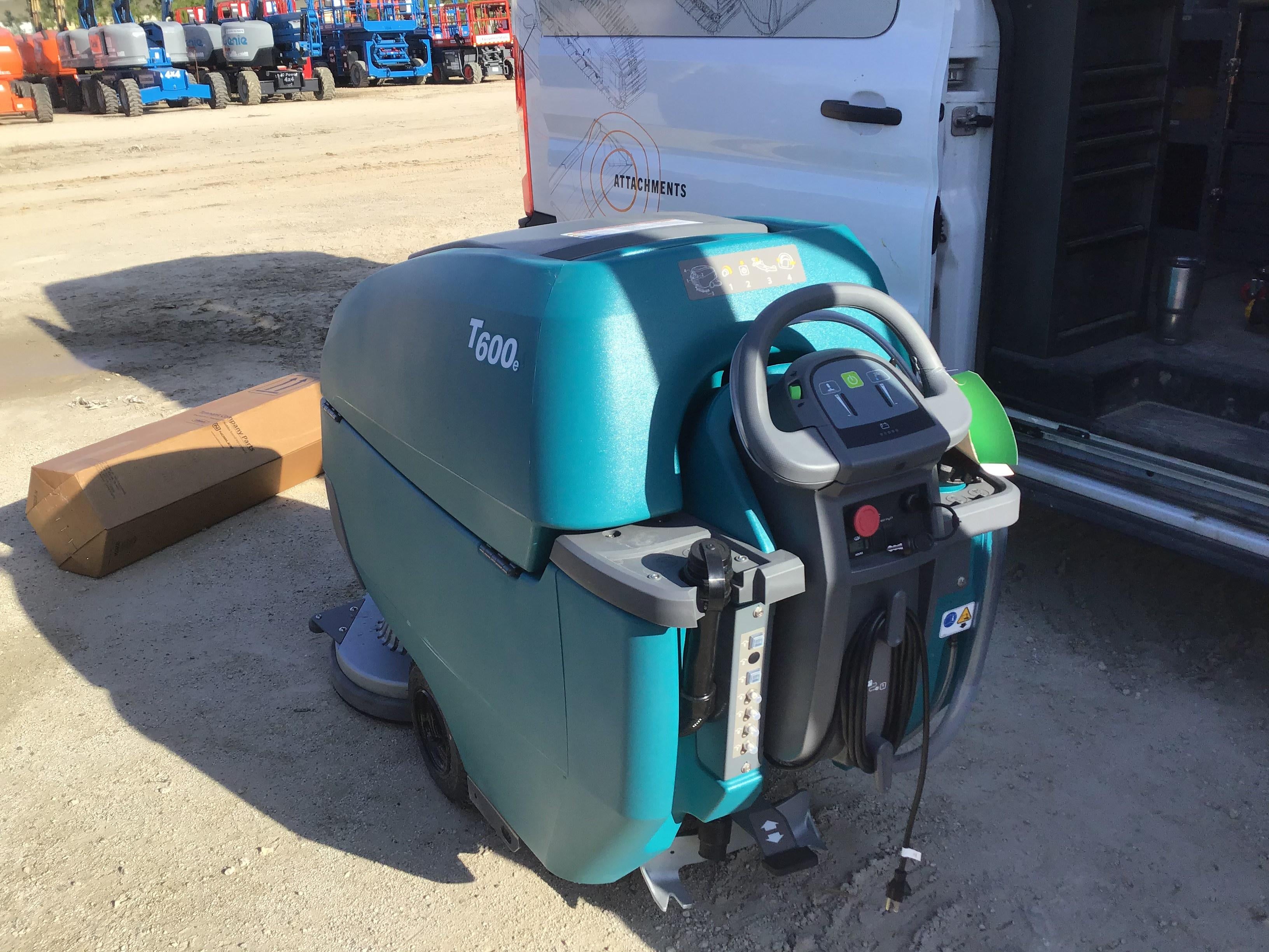 2020 TENNANT T600E