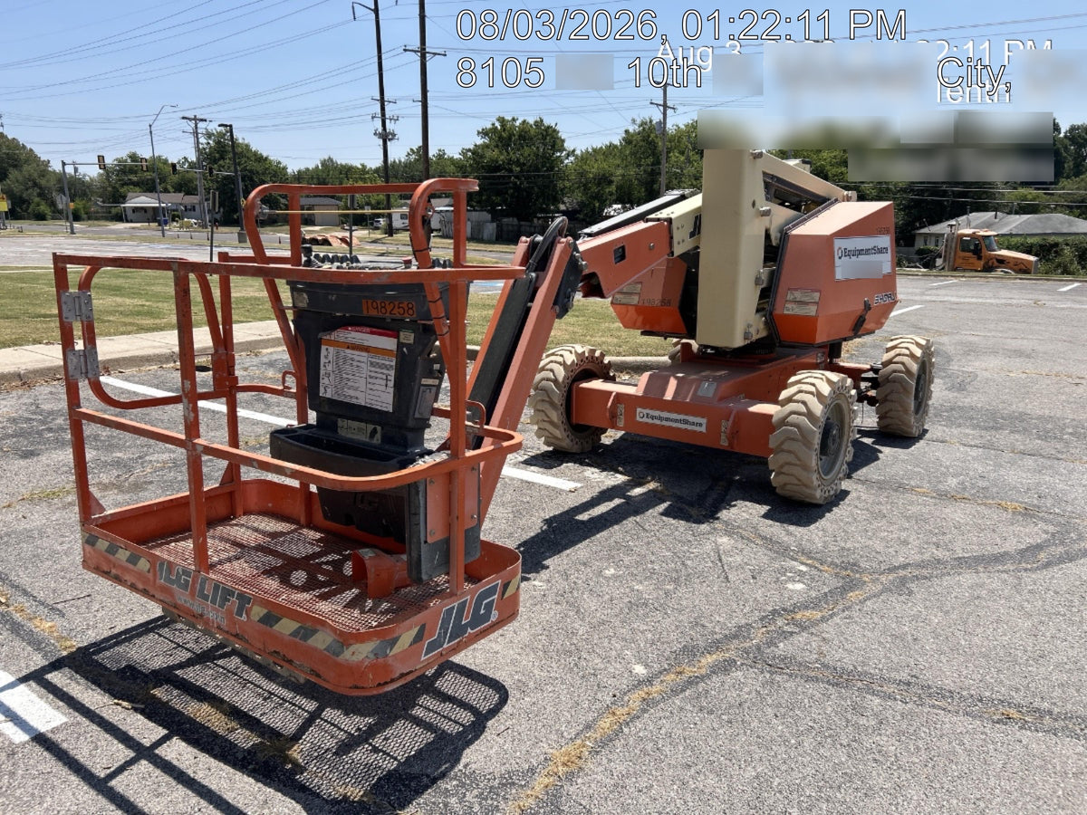 2022 JLG 340AJ