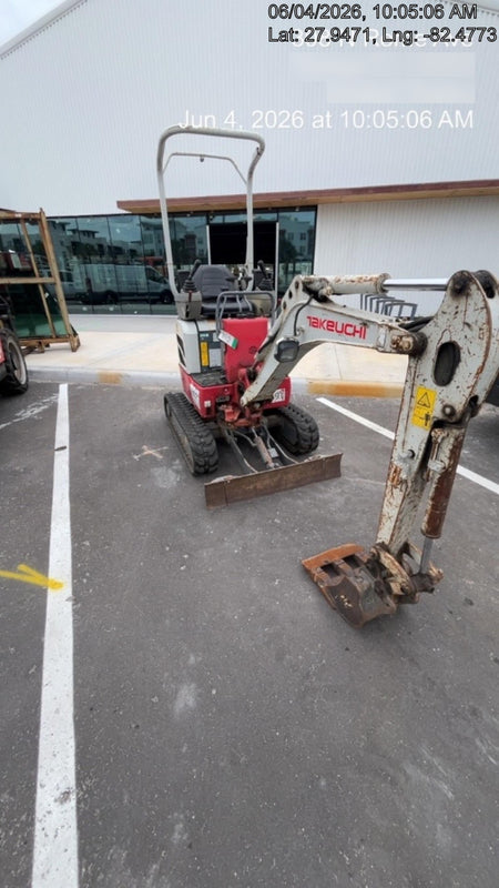 2022 TAKEUCHI TB210R