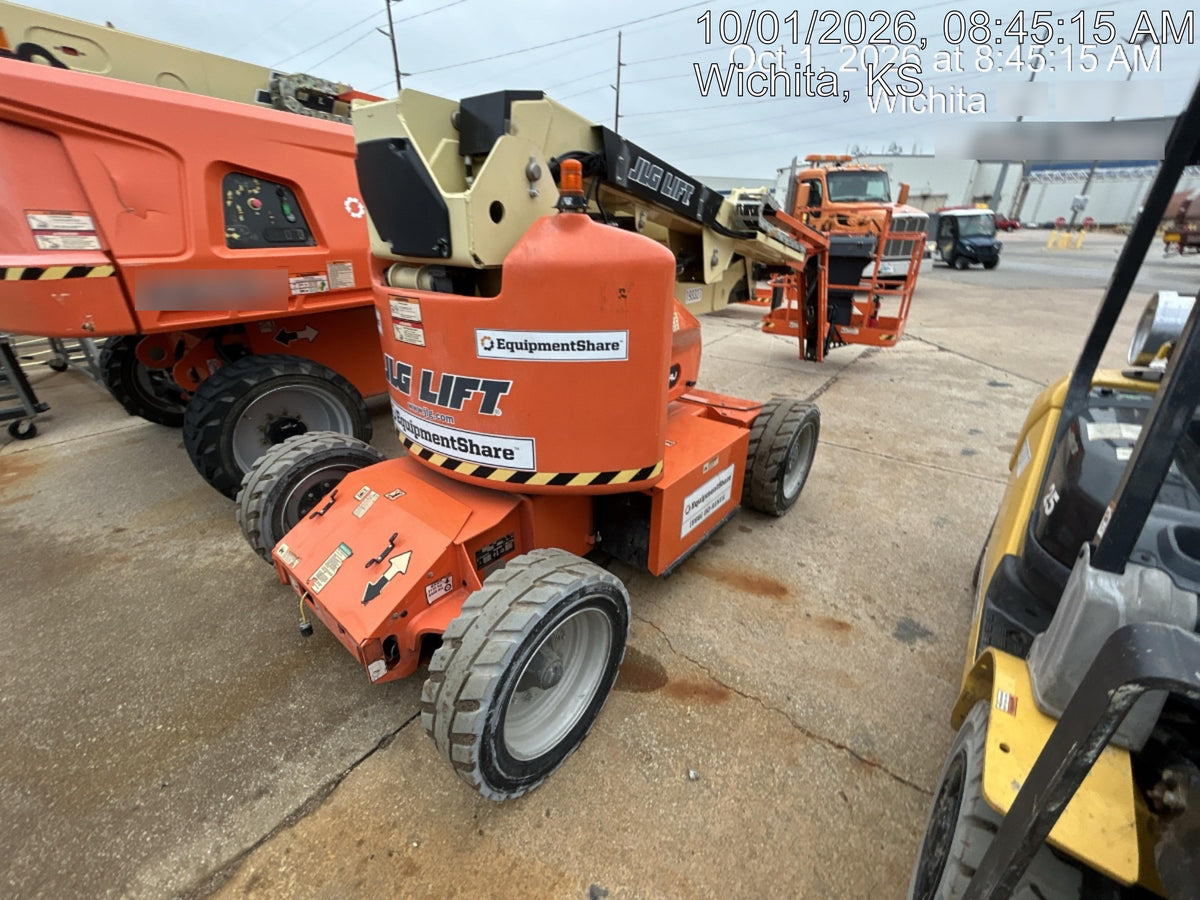 2021 JLG E450AJ
