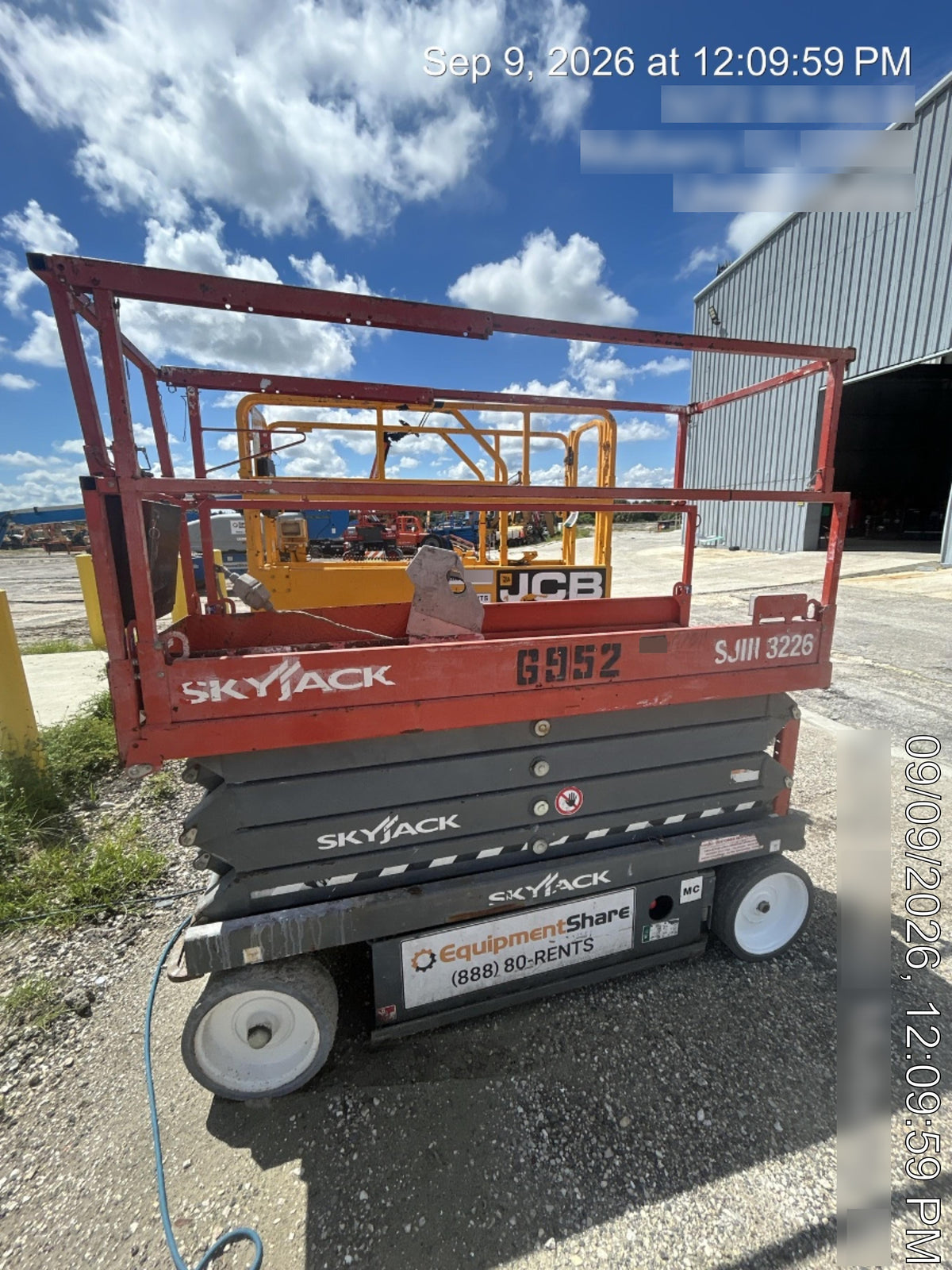 2018 Skyjack SJIII-3226 Skyjack SJIII3226 Scissor Lift w/Trojan Batteries