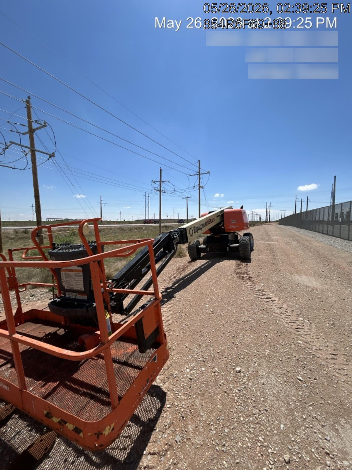 2023 JLG 660SJ