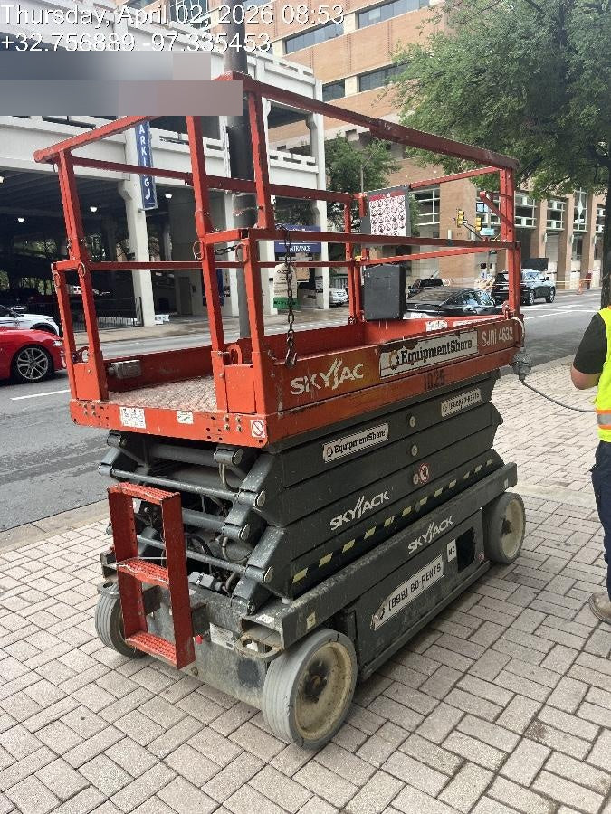 2016 Skyjack SJIII-4632 Skyjack SJ4632 Scissor Lift