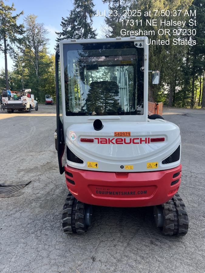 2025 TAKEUCHI TB235-2CR