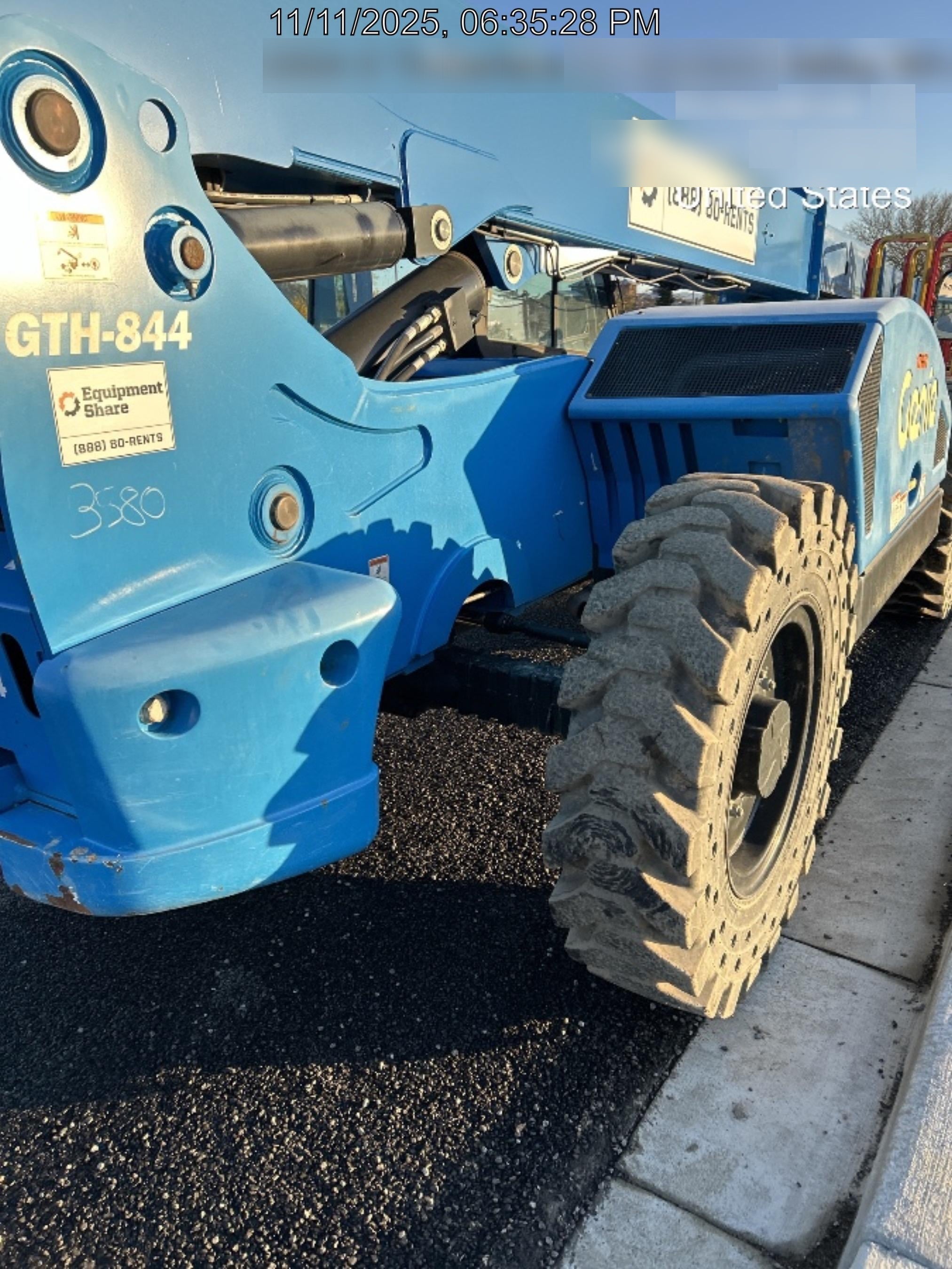 2021 GENIE GTH-844