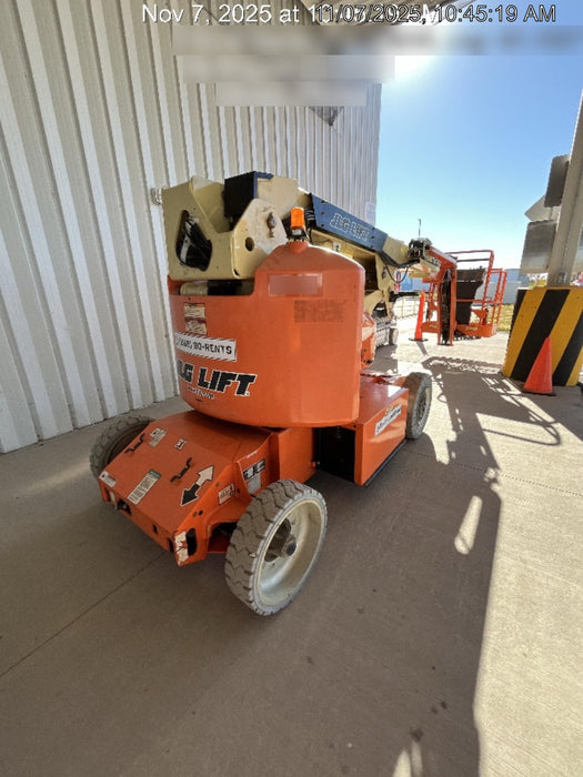 2019 JLG E400AJPN