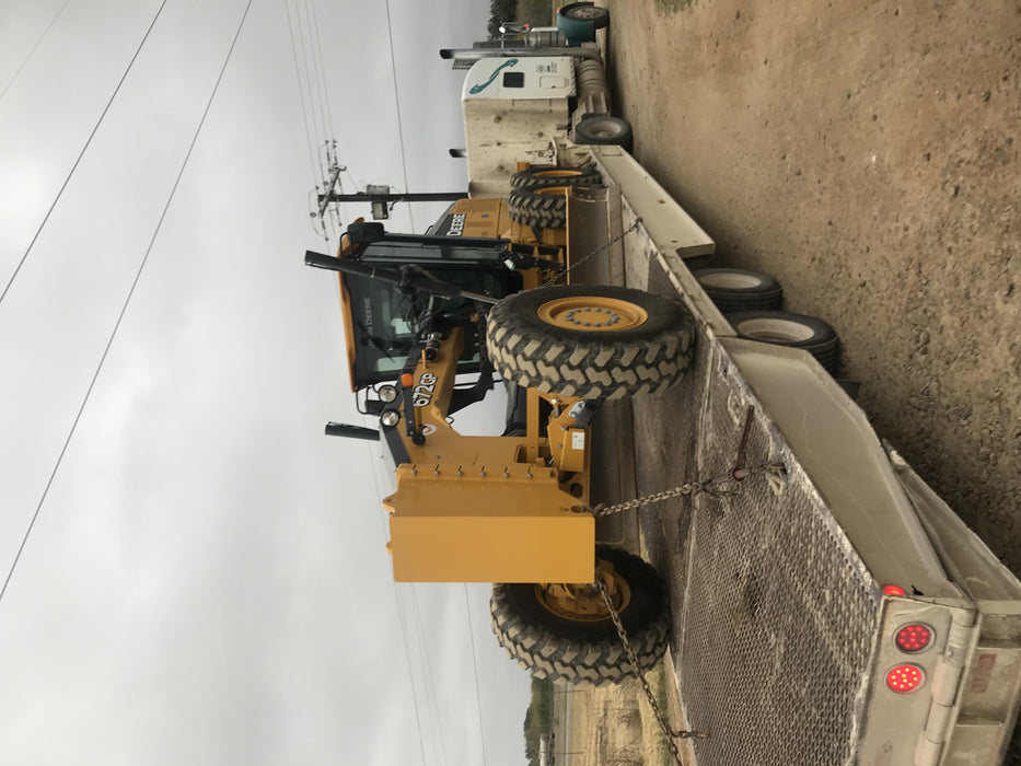 2019 JOHN DEERE 672G