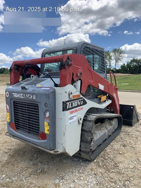 2022 TAKEUCHI TL10V2-CR