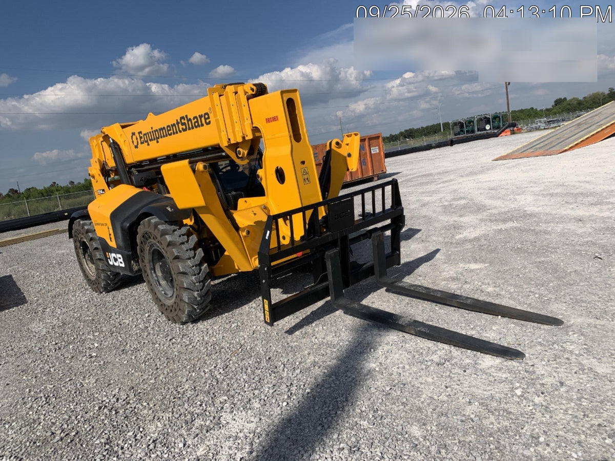 2026 JCB 514-56