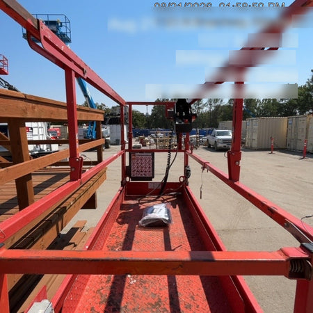 2020 Skyjack SJIII-3220 Solid NM Tires, Half height spring hinged entry gate, Dual Beacons, 6' Powered Extension Deck