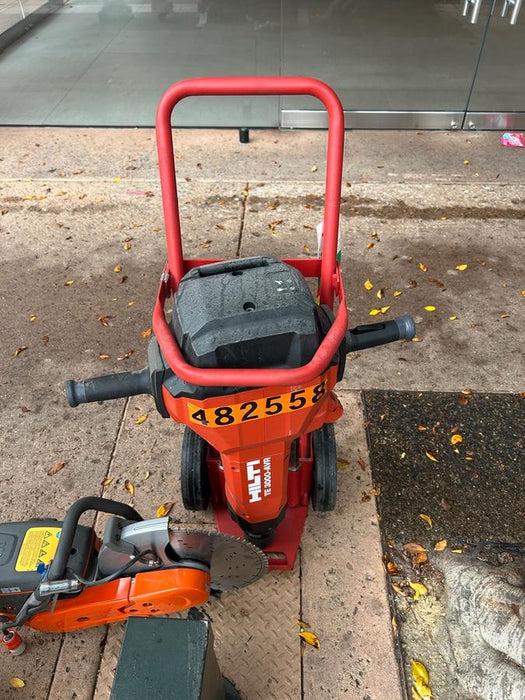 2024 HILTI TE 3000-AVR