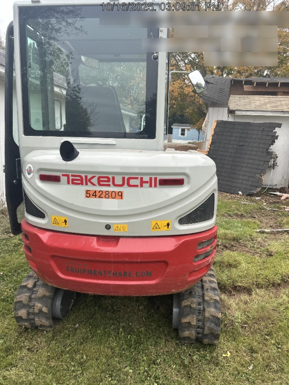 2025 TAKEUCHI TB235-2CR
