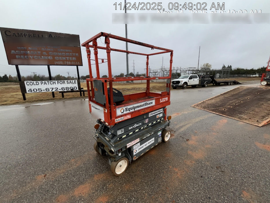 2021 SKYJACK SJ3219