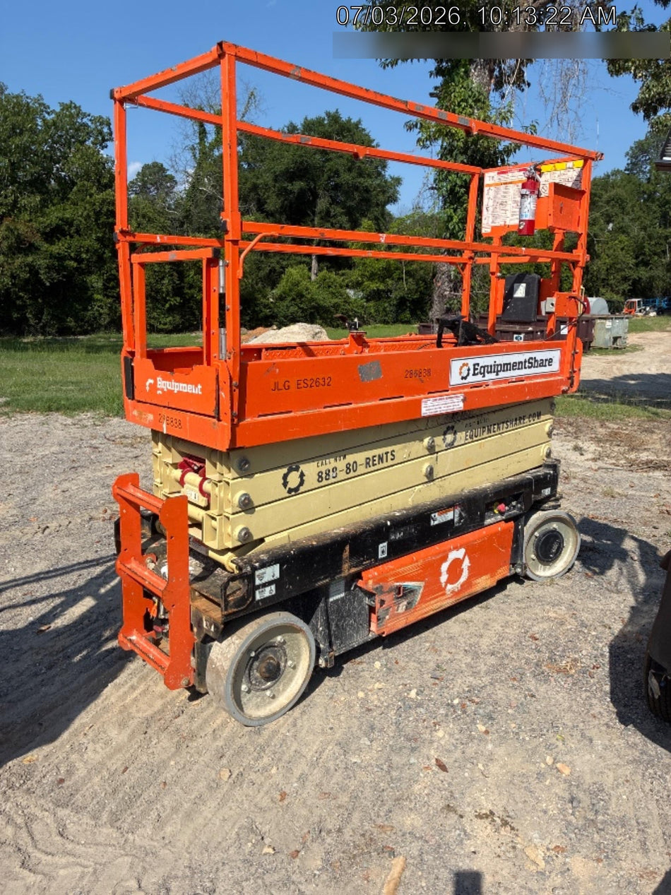 2022 JLG ES2632
