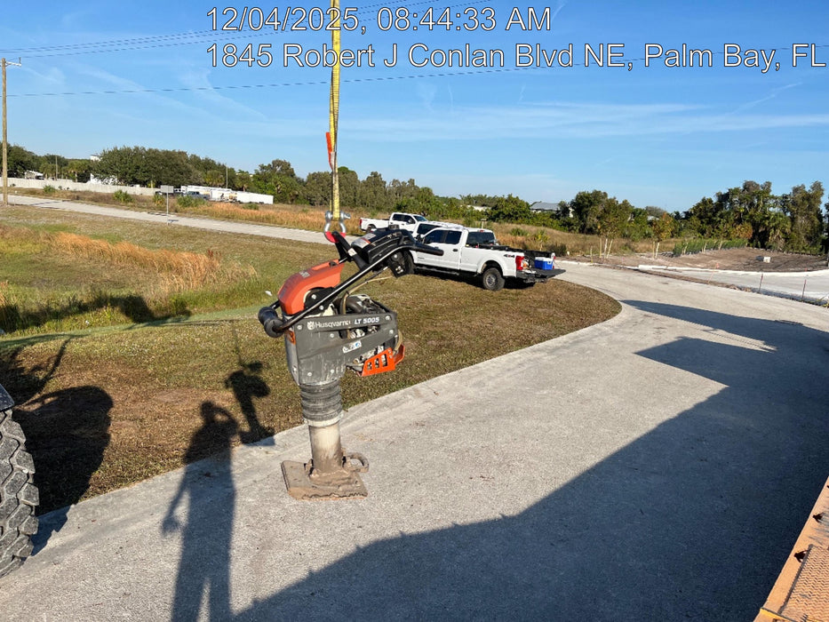 2024 HUSQVARNA LT5005