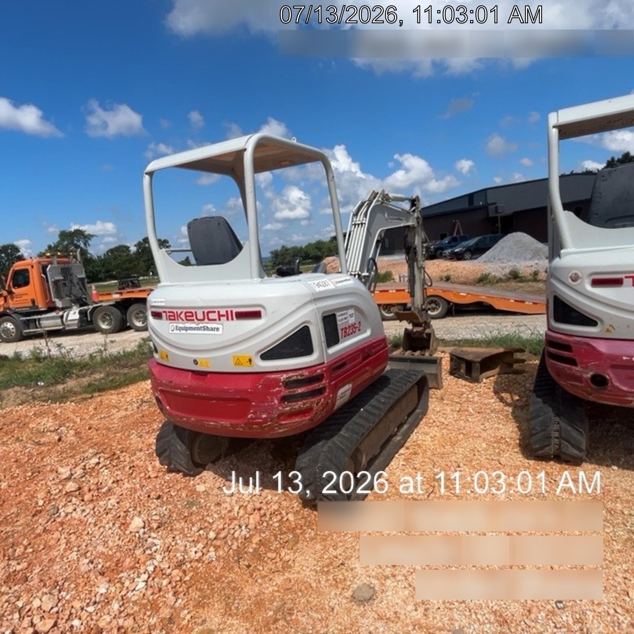 2021 TAKEUCHI TB235-2R