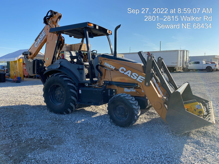2022 CASE 580N EP - Extendable Backhoe
