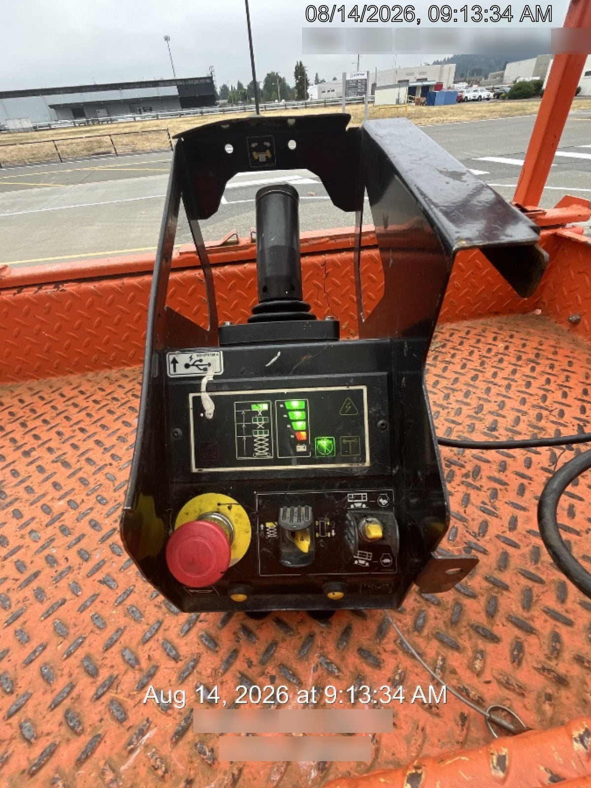 2022 JLG ES2632