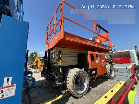 2023 JLG RT4069