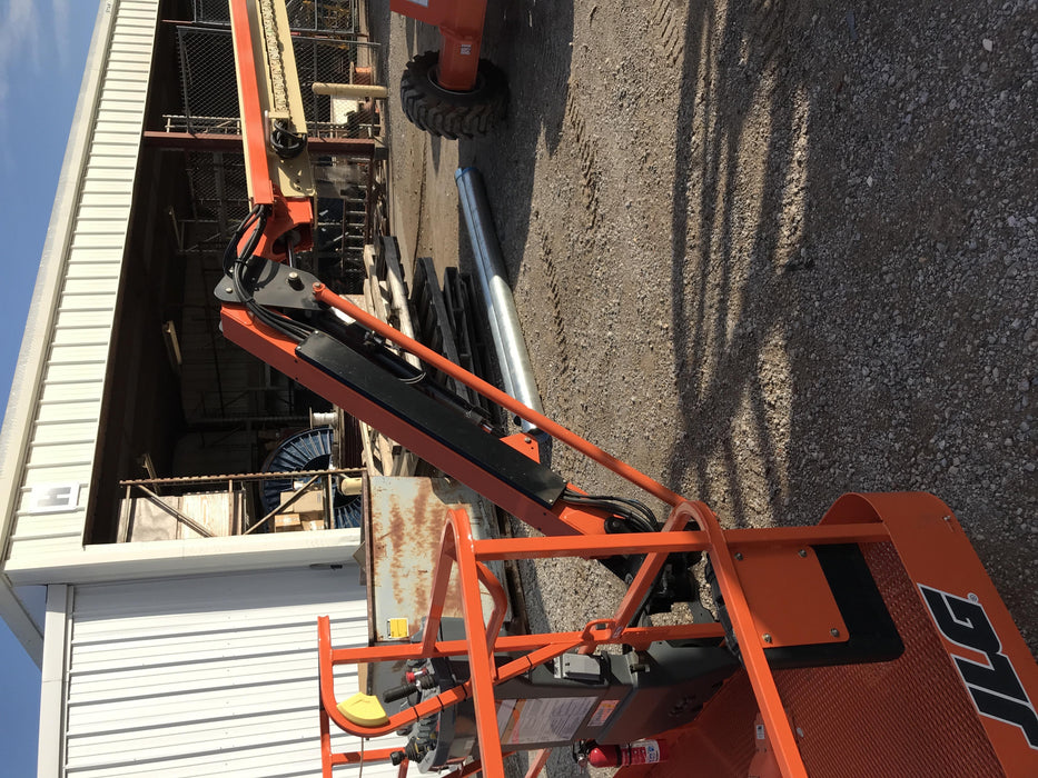 2019 JLG 460SJ