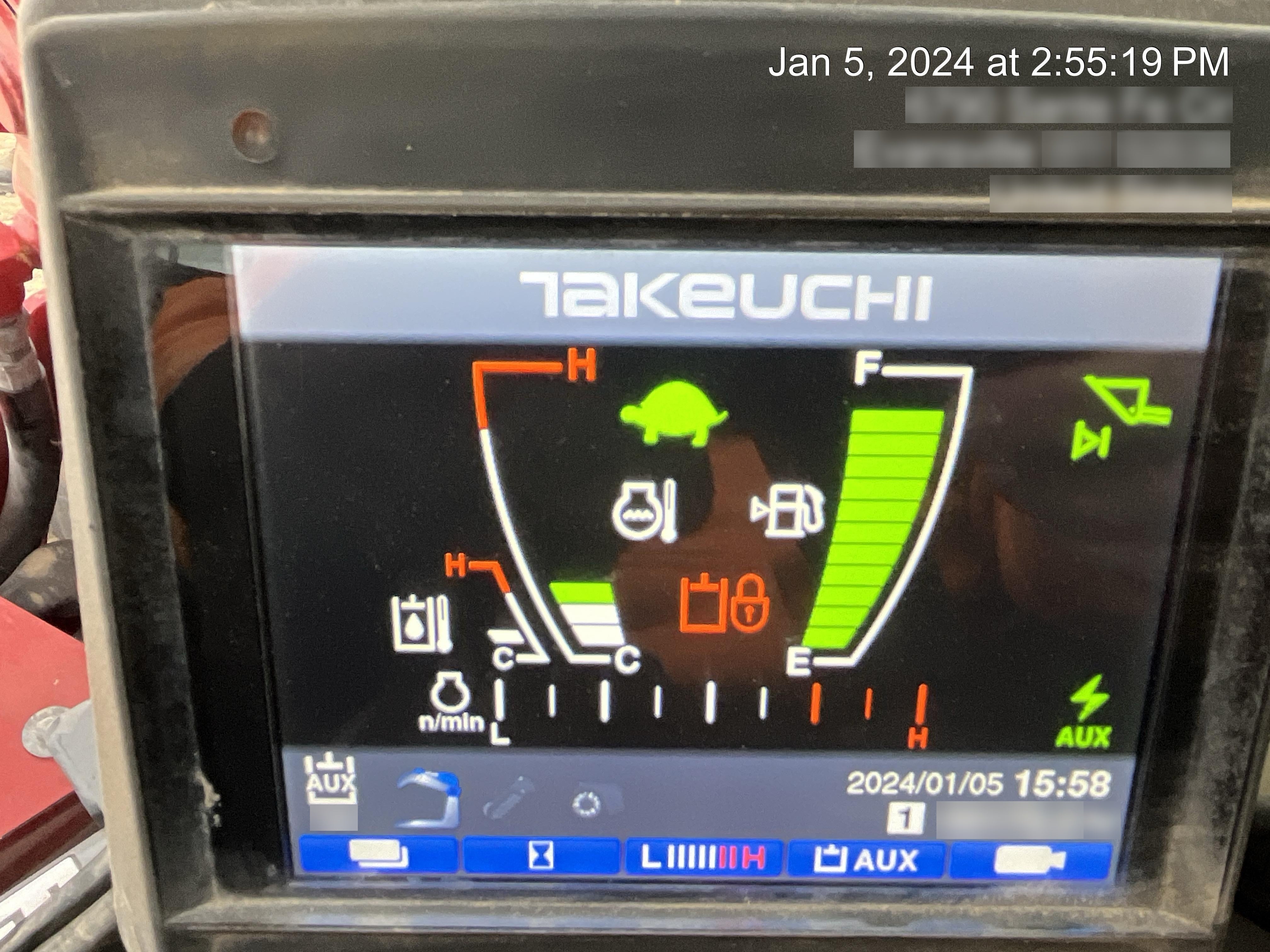2023 TAKEUCHI TL10V2-CR