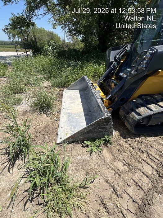 2025 JOHN DEERE 84" Bucket - John Deere