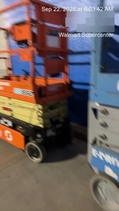 2024 JLG ES1932