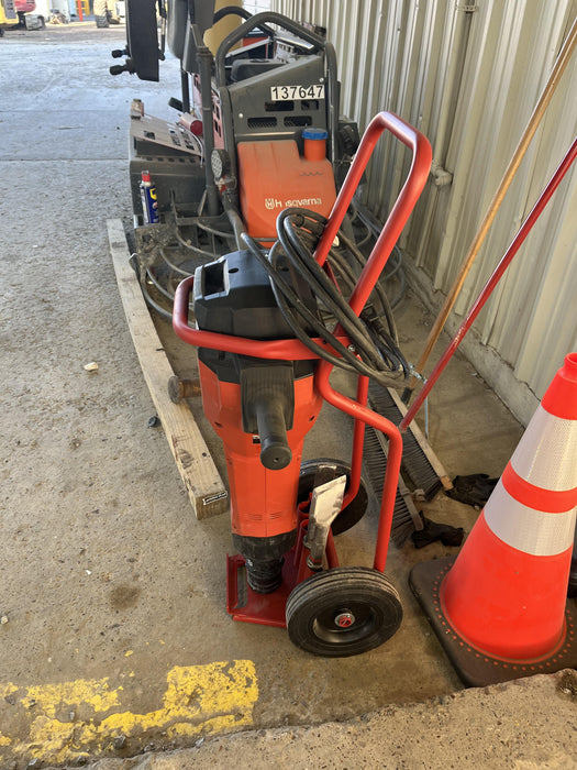 2024 HILTI TE 3000-AVR