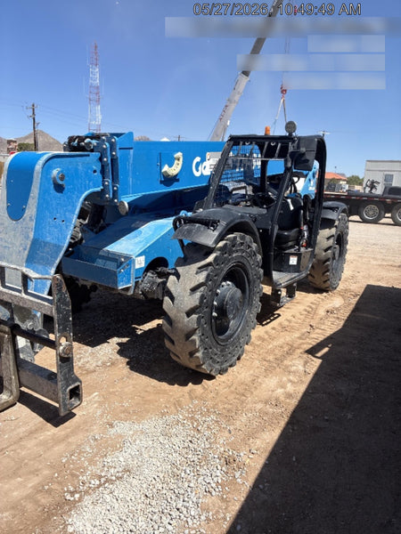 2018 Genie GTH-844 Genie GTH-844 w/ROPS, Work Lights, Solid Tires, RH Cab Mesh, Beacon, 60" Carriage and Forks