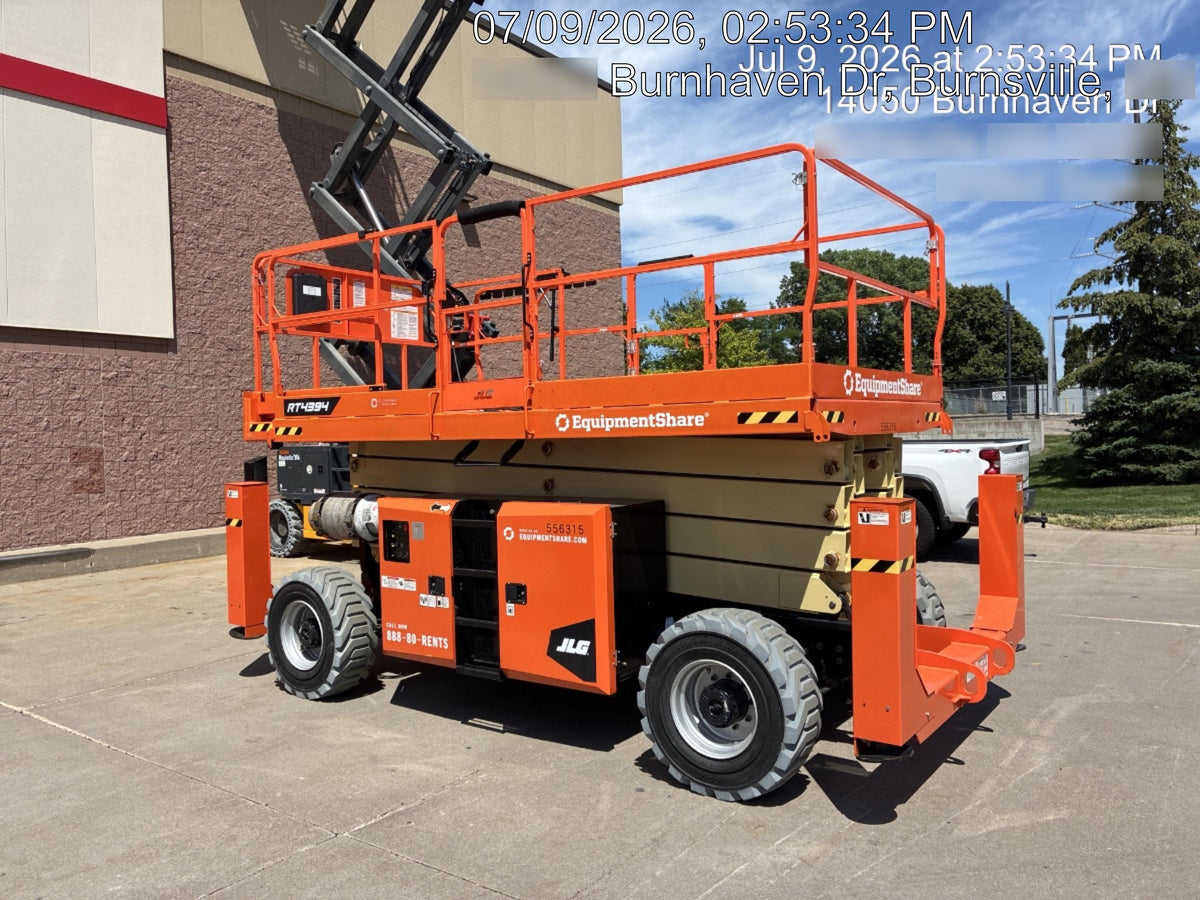 2025 JLG RT4394