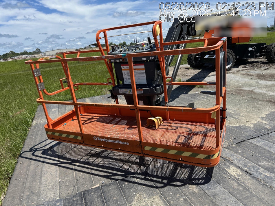 2025 JLG 860SJ