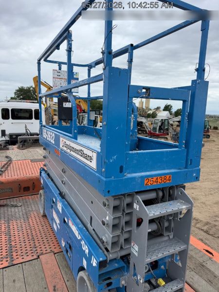 2022 GENIE GS-2632