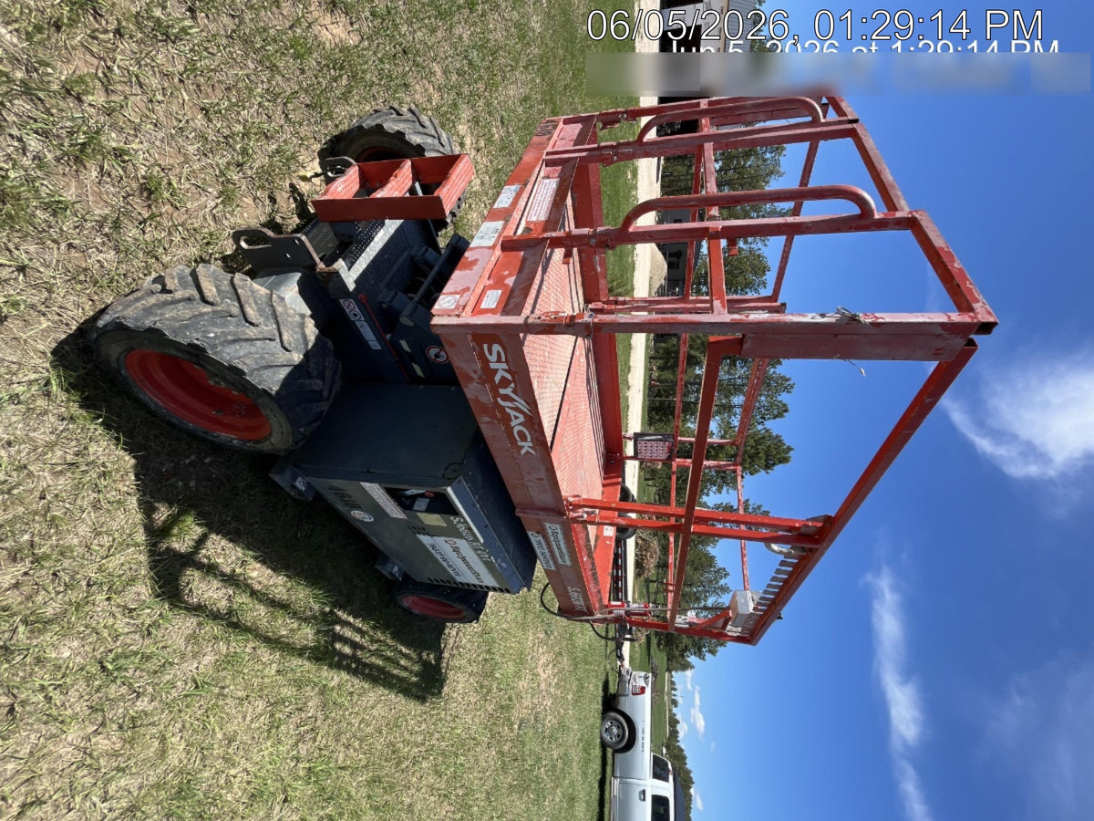 2017 SKYJACK SJ6826 RT