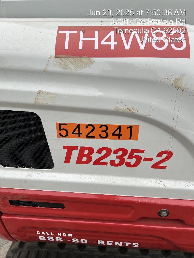 2025 TAKEUCHI TB235-2CR