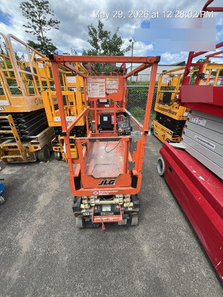 2022 JLG ES1330L