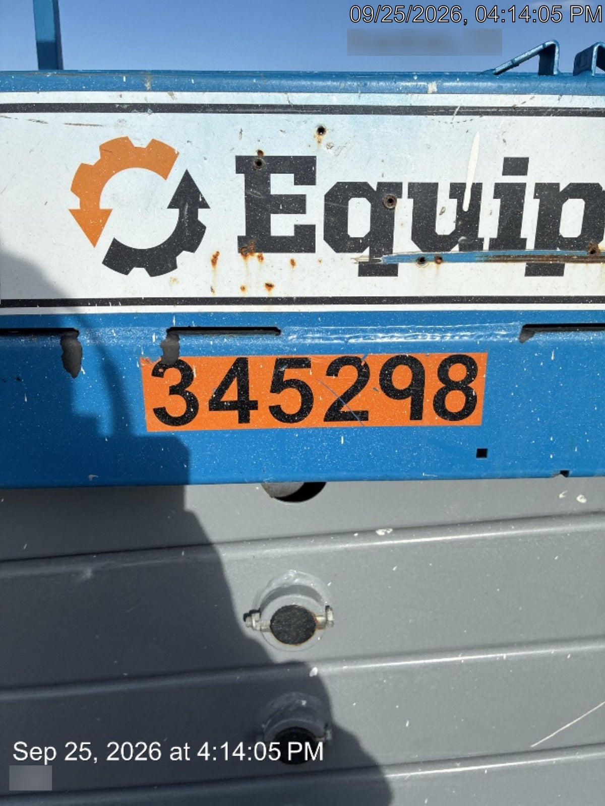 2023 GENIE GS-2632