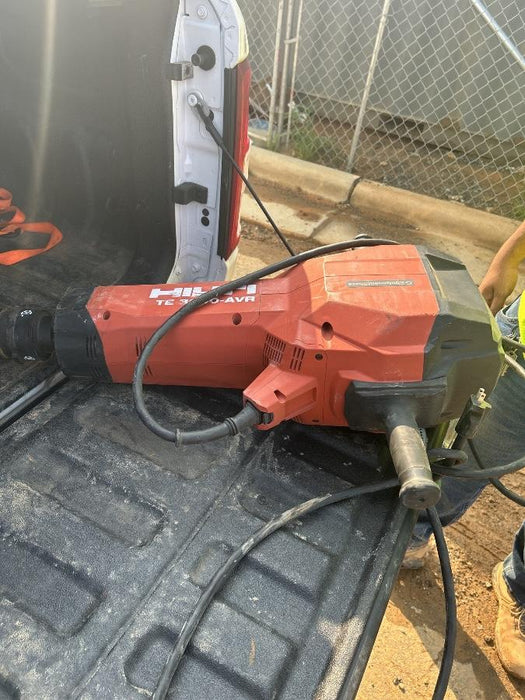 2022 HILTI TE 3000-AVR