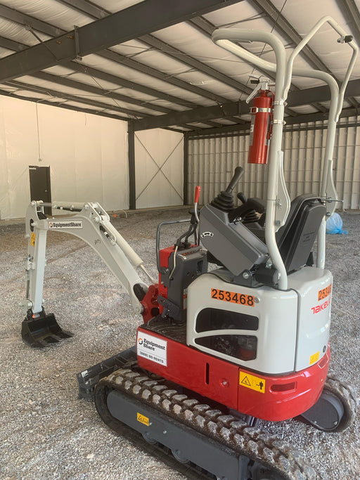 2022 TAKEUCHI TB210R