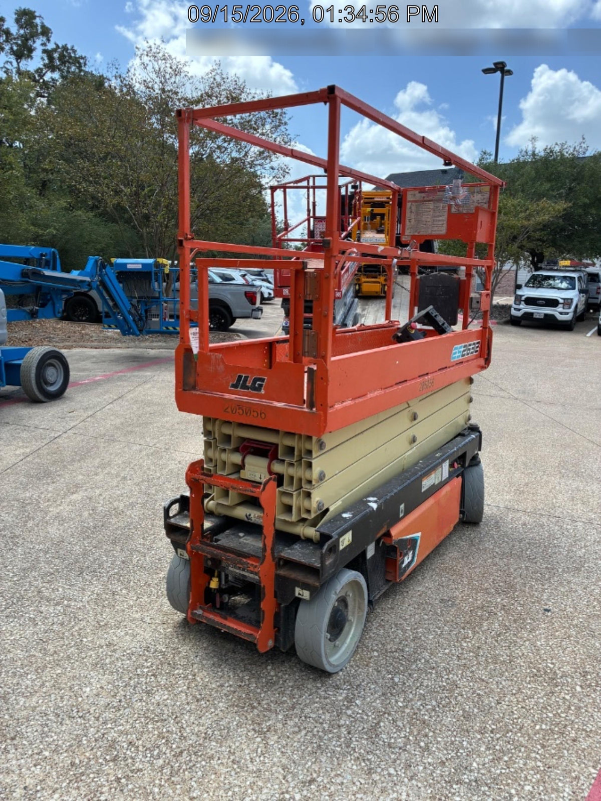 2022 JLG ES2632