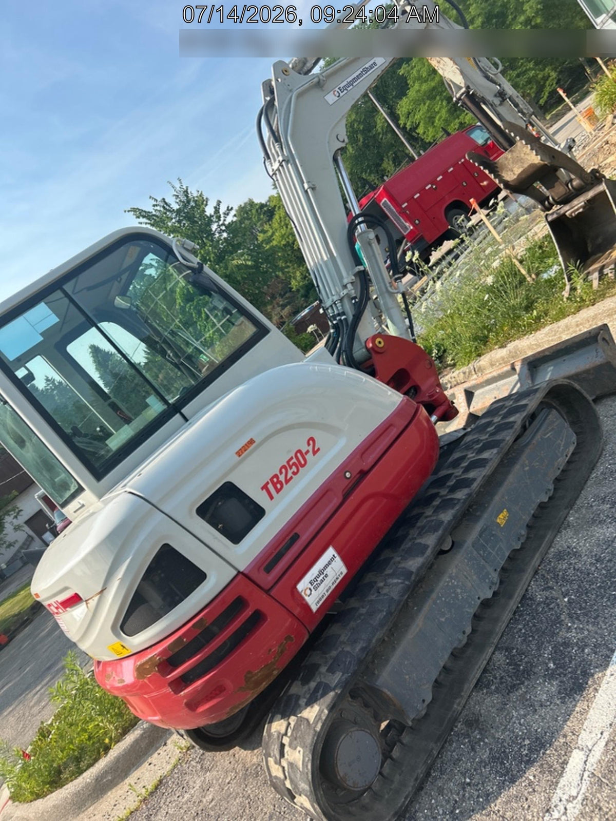 2022 TAKEUCHI TB250-2CR