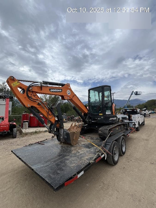 2021 DOOSAN DX50-5